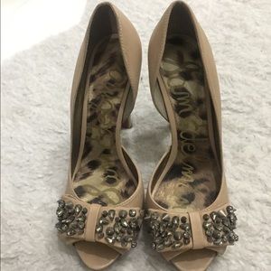 Sam Edelman pumps